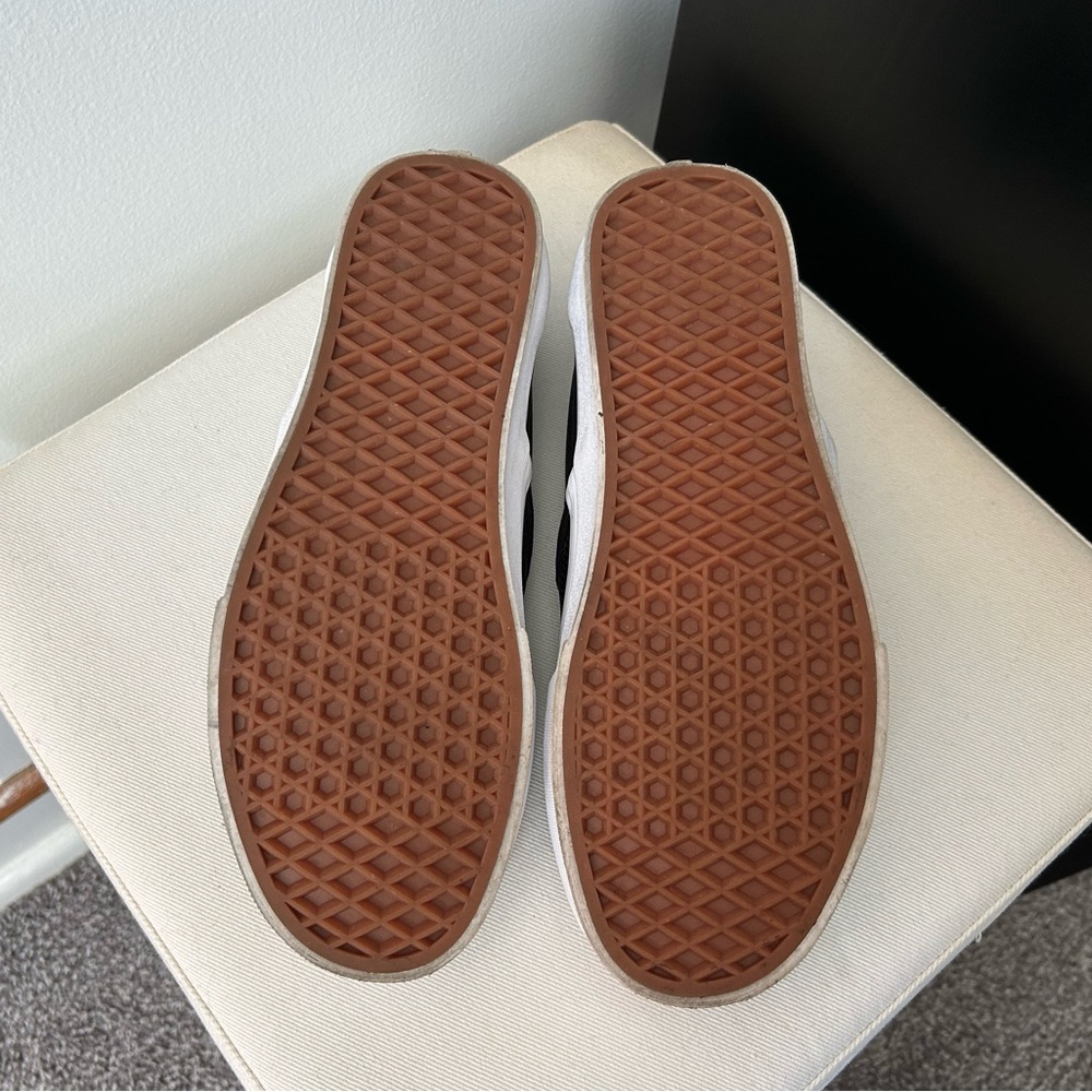 Vans Slip-On Perforated Leather Shoes - Picture 8 of 8